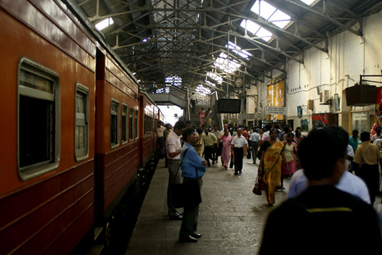 Railway strike rages on no sign of ending Amunugama-headed Ministerial Committee appointed