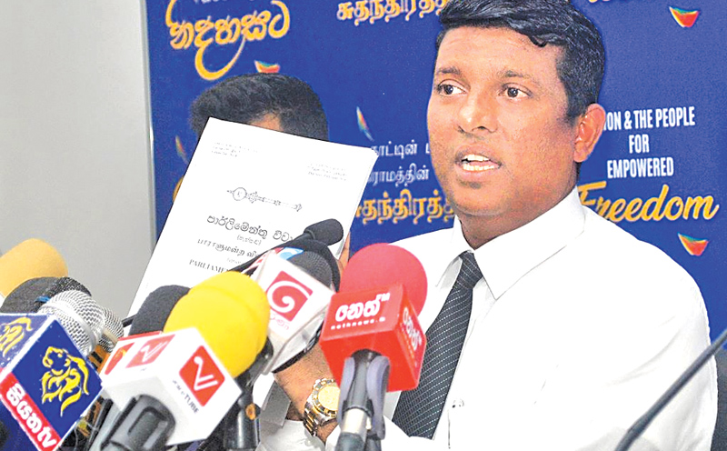 SLFP young professionals calls for removal of Mahinda Rajapaksa from party adviser post