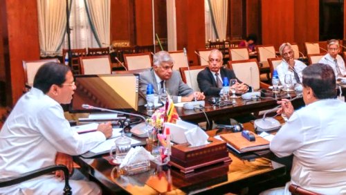 Sri Lankan government to finalize a new economic program by next week