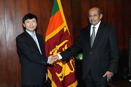 Sri Lanka, Vietnam reaffirm commitment to further advance bilateral political & economic cooperation