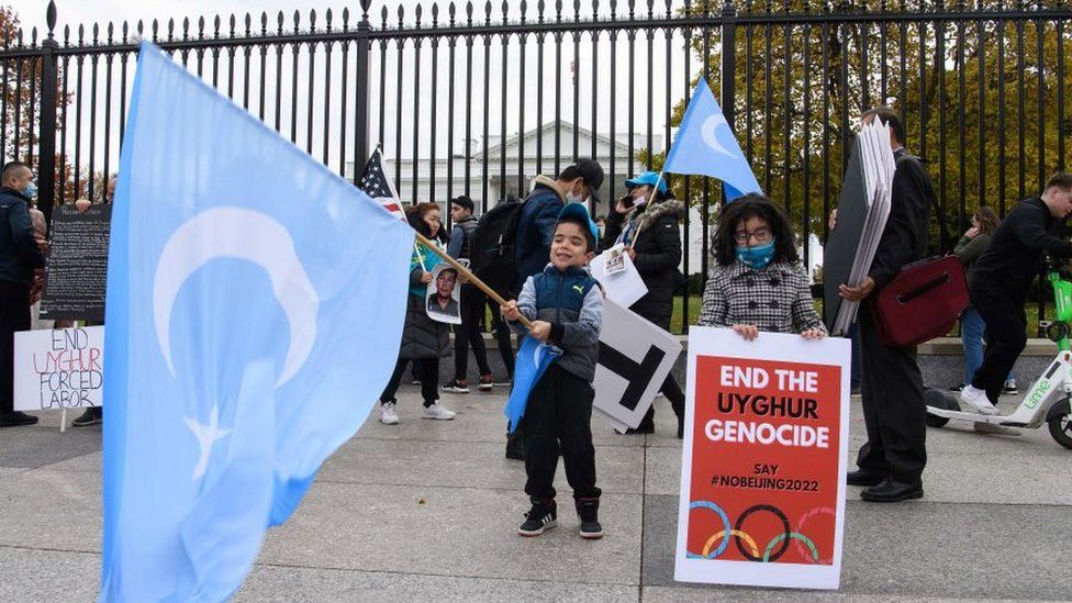 US Congress passes import ban on Chinese Uyghur region