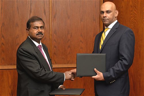 Sri Lanka Central Bank Financial Intelligence Unit signs MOU with SEC
