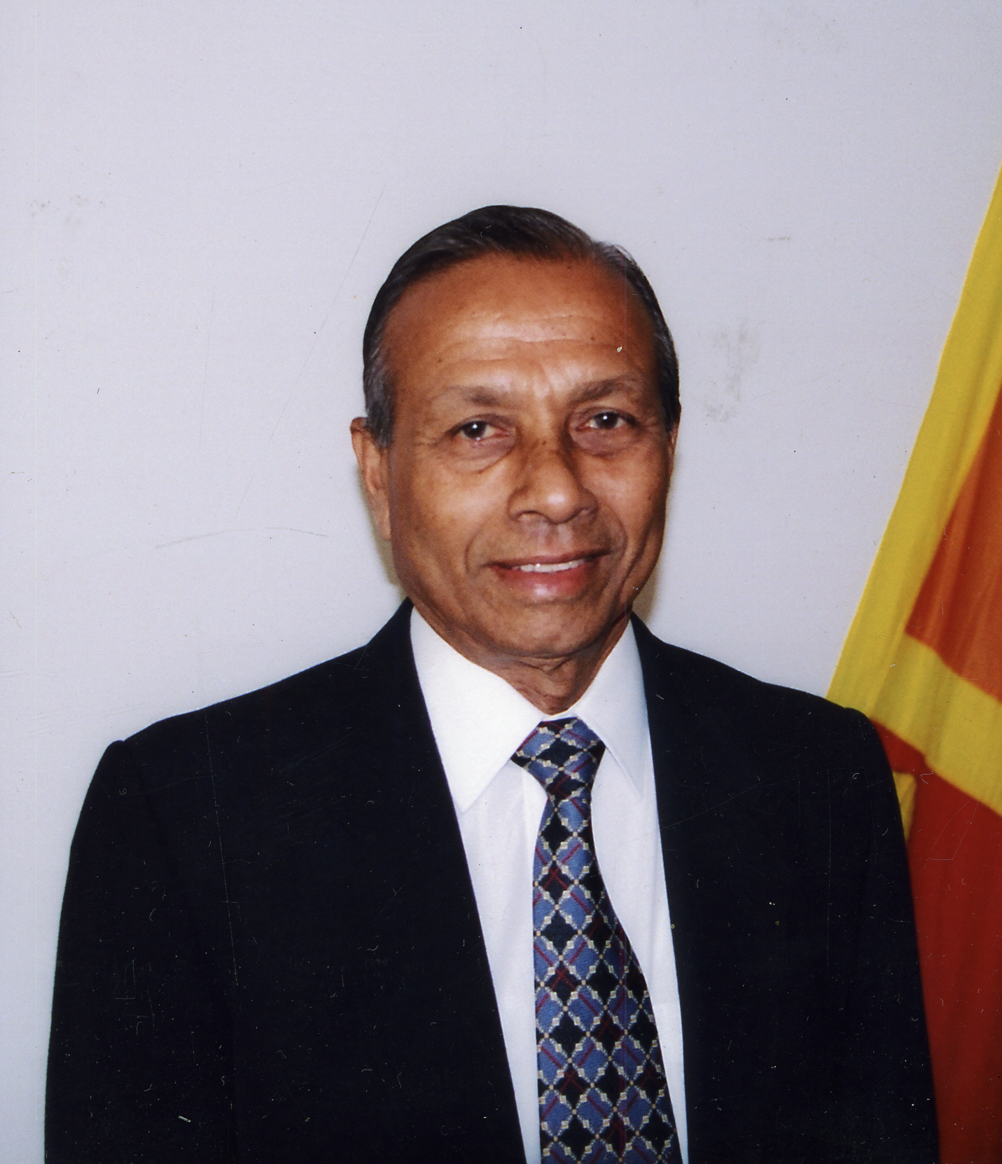 Former UNP MP & Sri Lanka’s first Ambassador to Poland, Tudor Gunasekara succumbs to Covid