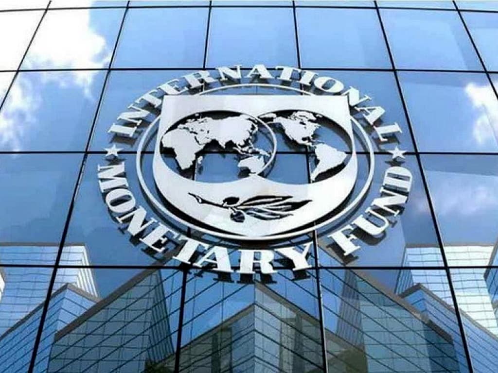 Experts urge IMF to insist on governance reforms in Sri Lanka and reset debt targets